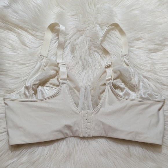 Bali Intimates & Sleepwear Bali White Lace Unlined Bra Size 4dd Poshmark